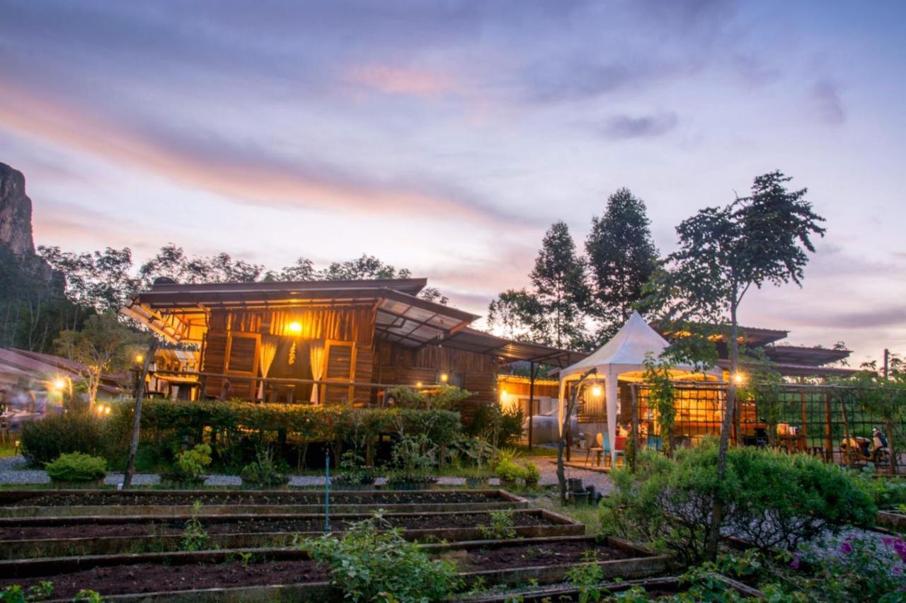 Bansuanphutarn Otel Ban Pha Saeng Lang Dış mekan fotoğraf